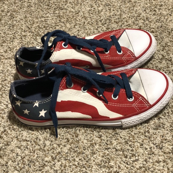converse flag sneakers
